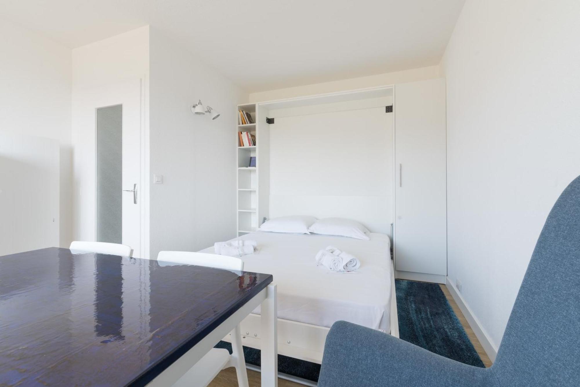 Studio Avec Vue Imprenable Sur La Mer Apartment Prefailles Exterior photo